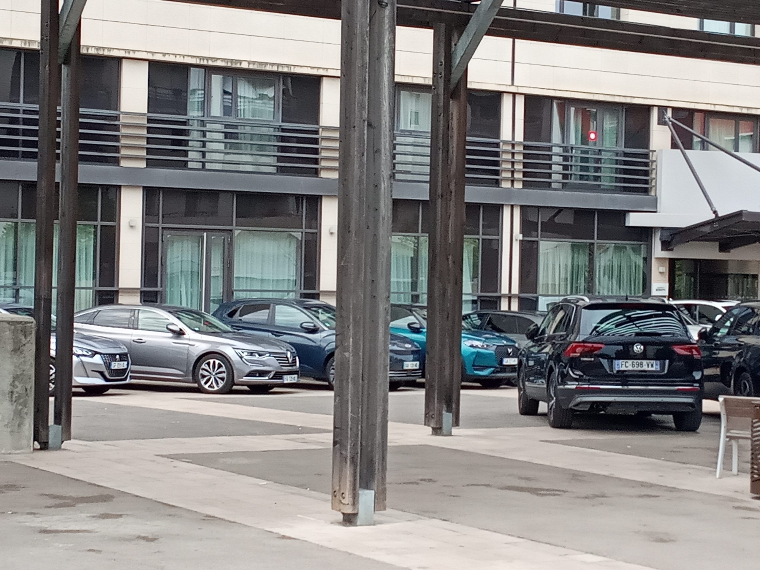 Un parking sur l’avenue Mozart ! Une fausse note ? Cyril Di Méo