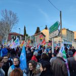 Rassemblement contre la reforme des retraites devant al sous préfecture (16 mars Aix)